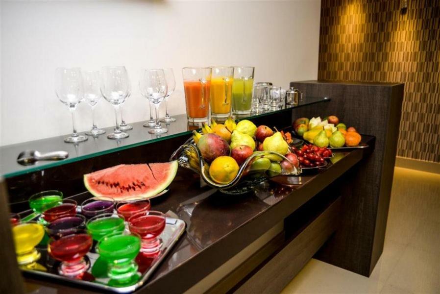Grand Cafe Hotel مانهواسو المظهر الخارجي الصورة