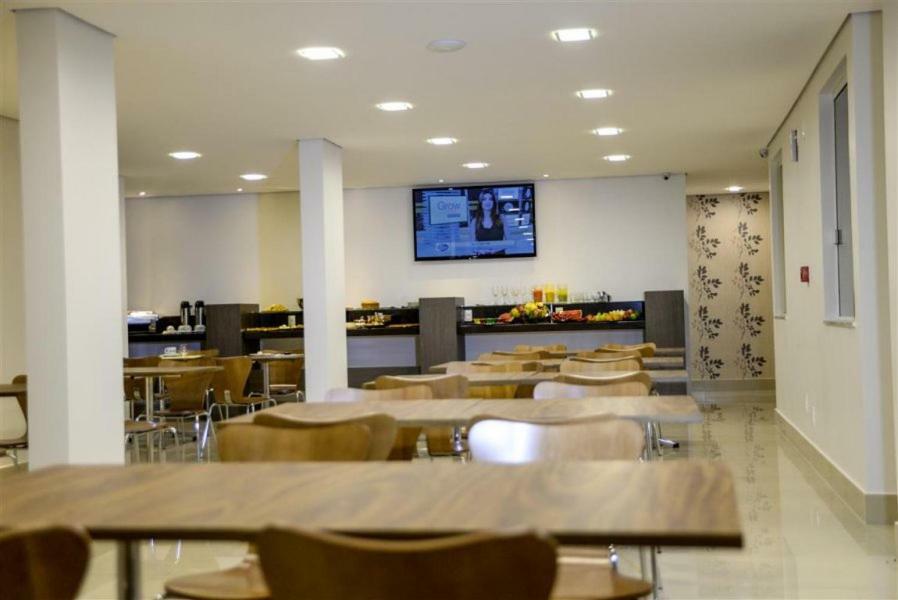 Grand Cafe Hotel مانهواسو المظهر الخارجي الصورة